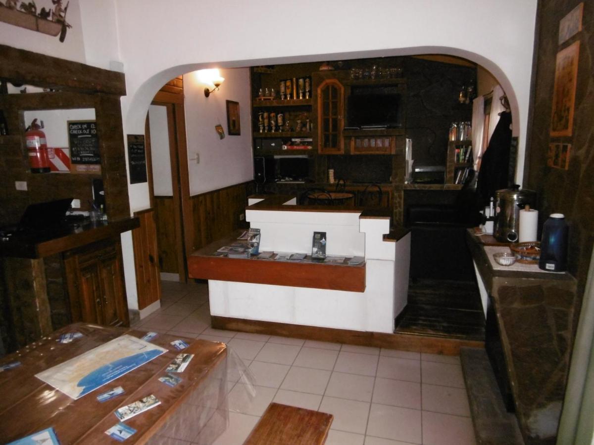 Hostel La Casa De Tounens Puerto Madryn Zewnętrze zdjęcie
